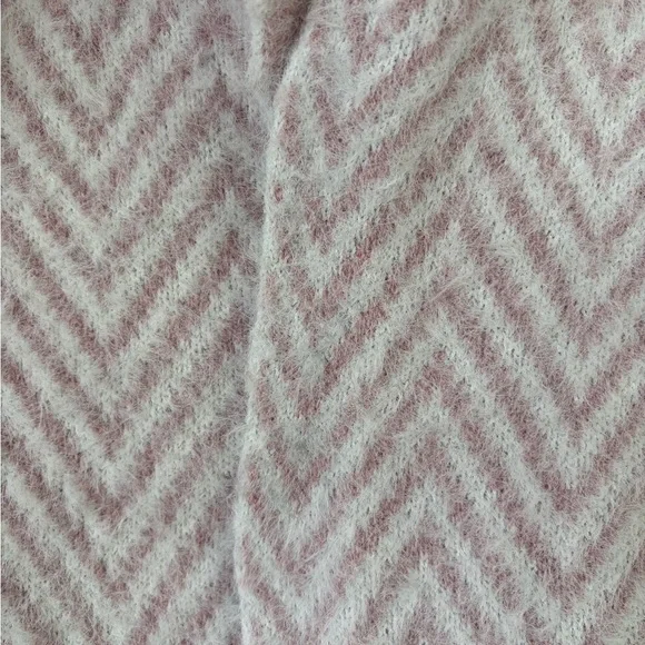 Pink Chevron Open-Front Cardigan - Picture 2 of 5